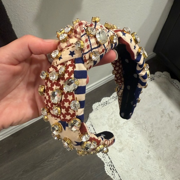 Lele Sadoughi Crystal Americana Knotted Headband - Picture 3 of 6